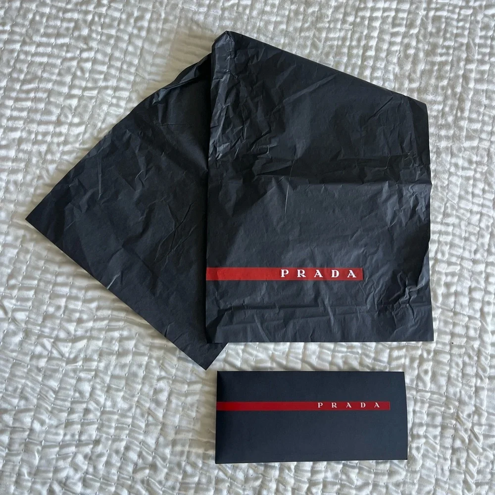 Prada Box and tissue paper Set